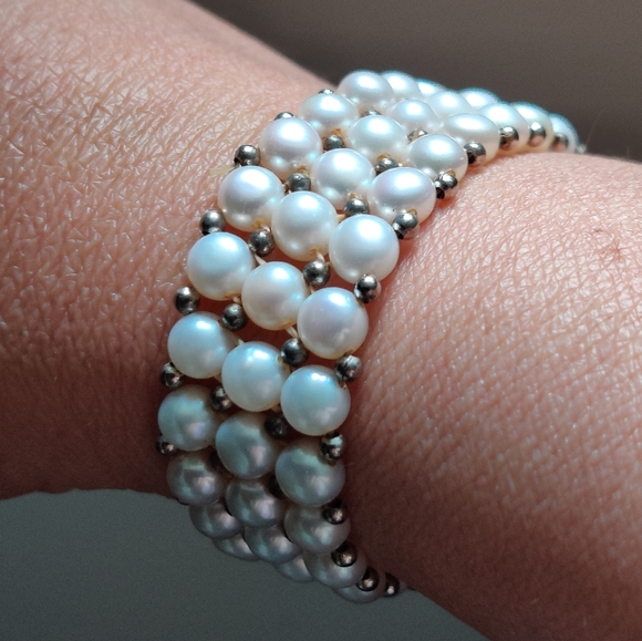 Genuine Three Row Freshwater Cultured Pearls Bracelet - Picture 4 of 14